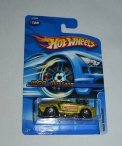 2005 HOT WHEELS - 1968 MUSTANG METALLIC GREEN - Picture 1 of 5