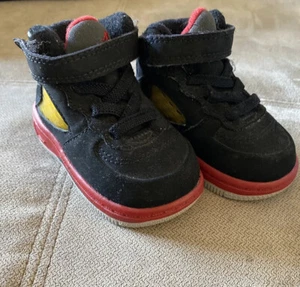 Nike 318611-062 Air Jordans Alpha100 Black/Red High Top - Picture 1 of 9