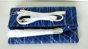 Bolso sin asas plegable de cuero GiGi New York Stella con bandolera estampado geométrico - Imagen 1 de 10