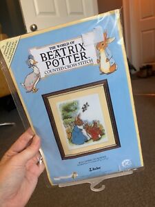 NEW The World of BEATRIX POTTER Peter Rabbit JC14 Going To School CROSS STITCH