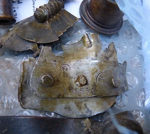 WW2 DH MOSQUITO MK IV aircraft crash relics - Picture 1 of 9