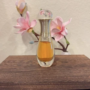 Christian Dior J'adore Eau de Parfum Roller Pearl 20ml NEW Unboxed Free Shipping - Picture 1 of 5