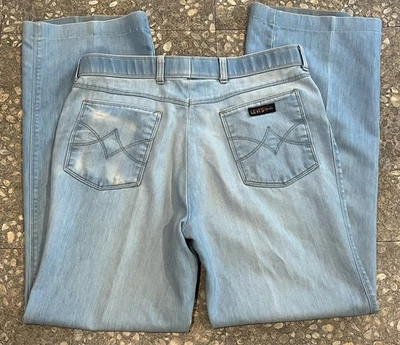 Pantalones vaqueros de acción vintage Levi’s años 70 para hombre 32X32 azul pierna recta  Foto 1 de 4
