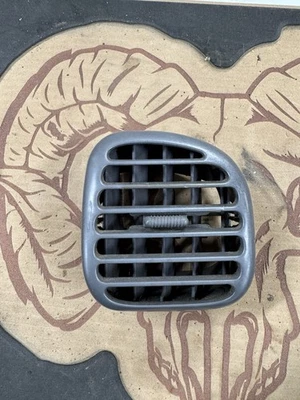 98-01 Dodge Ram 1500 2500 3500 gris niebla oscuro lado del pasajero ventilación derecha Foto 1 de 4