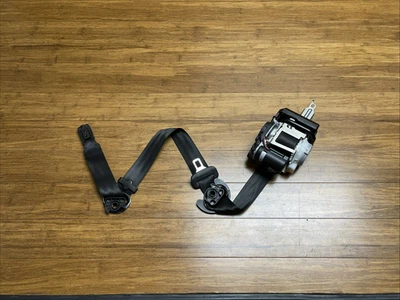 Conjunto de cinturón de seguridad delantero izquierdo Audi S7 2019-2025 retractor negro 4K8857705N OEM Foto 1 de 4