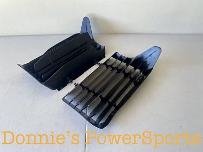 Rejilla radiador OEM 19033-MKE-AF0 185 HONDA CRF250 22-24 CRF450 21-24 Foto 1 de 4