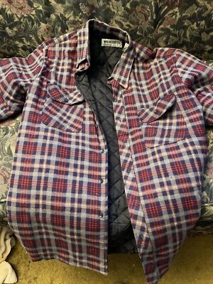 Chaqueta acolchada de franela a cuadros grande para hombre Foto 1 de 3