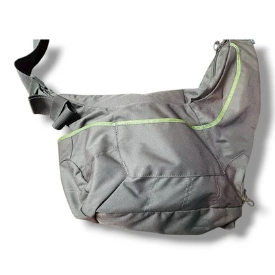 Lowepro Passport Sling Camera Bag for DSLR Photography & Travel Camera Bag - Image 1 of 4