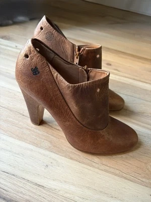 Maison  Martin Margiela Letter Boots 39.5 us 8.5 - Image 1 of 4