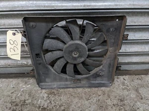 HONDA CR-V MK3 2.2 DIESEL 2008 ENGINE COOLING FAN SHROUT - Picture 1 of 4