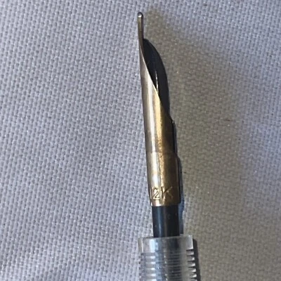 GOLDEN STAR 705, PLUMA ESTILOGRÁFICA, AEROMÁTICA 12 K GOLG RARA Foto 1 de 4