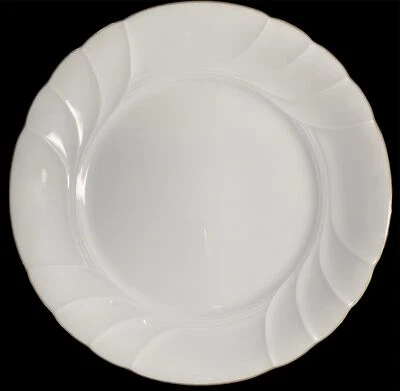 Hermoso Juego de 4 Platos de Ensalada Dorados Alianza de Boda Mikasa L9709 Foto 1 de 3