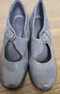 Clarks Bendables bequeme Leder Mary Jane Schuhe Absatz Pumps Größe 8,5 M grün salbei - Bild 1 von 6