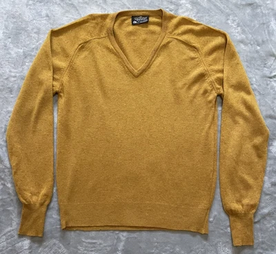 Vintage Puritan Aquaknit Sweater Mens  Burnt Orange Lambswool V Neck USA Size L - Image 1 of 4