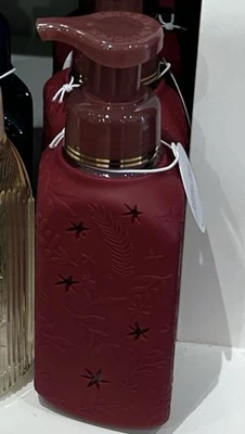 Bath & Body Works Holly Leaves Gentle & Clean Foaming Hand Soap Dispenser  - Image 1 of 2