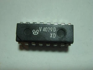 CD4069 = V4029 CMOS DIL #3-0D - Foto 1 di 1