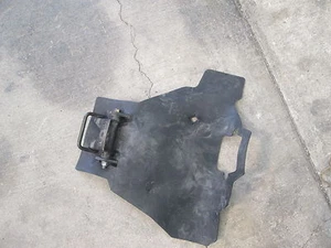 2000 Honda VFR800 VFR 800 Tank Seat Mount with Rubber Pad - Bild 1 von 1