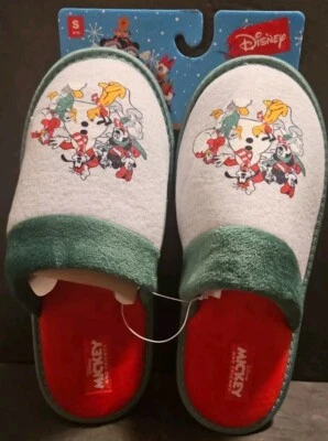 NWT Disney Mickey and Friends Ladies Slip On Slippers Size Small Adult (9/10)  - Image 1 of 4