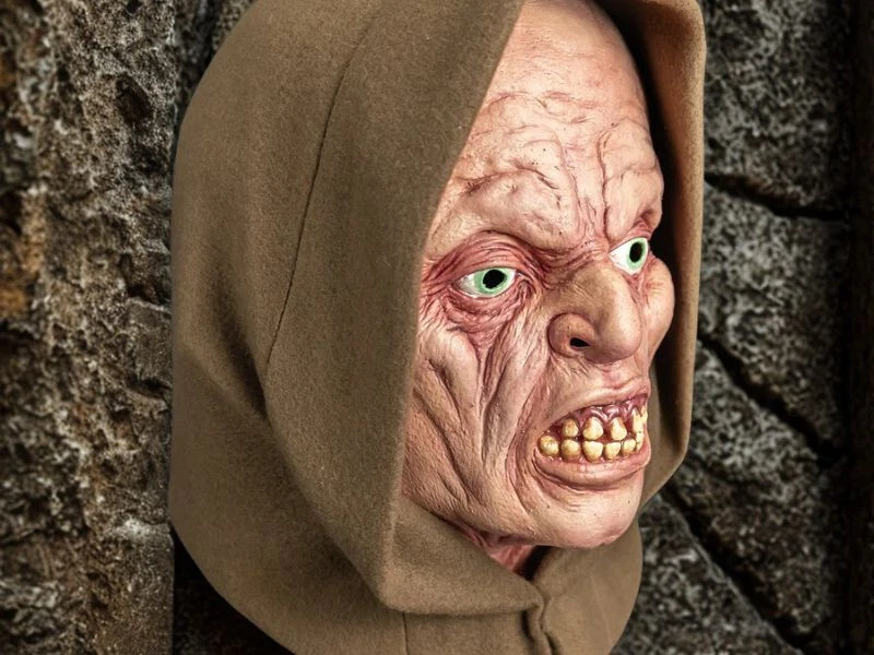 Phantasm Minion Lurker Mask Trick or Treat Studios Horror Prop Halloween Cosplay - Image 1 of 4