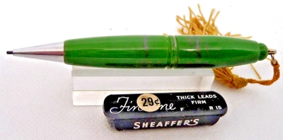 Lápiz Vintage Jade Verde Anillo Superior L.Lmm con Tubo Libre de Plomo Foto 1 de 3