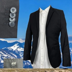 HM Blazer Jacket Mens 34R Slim Black Solid Polyester Two Buttons Surgeons - Picture 1 of 9