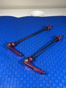 Vintage Quick Release Skewer Set 100mm 130mm Road Bike Anodized Pink - Picture 1 of 8