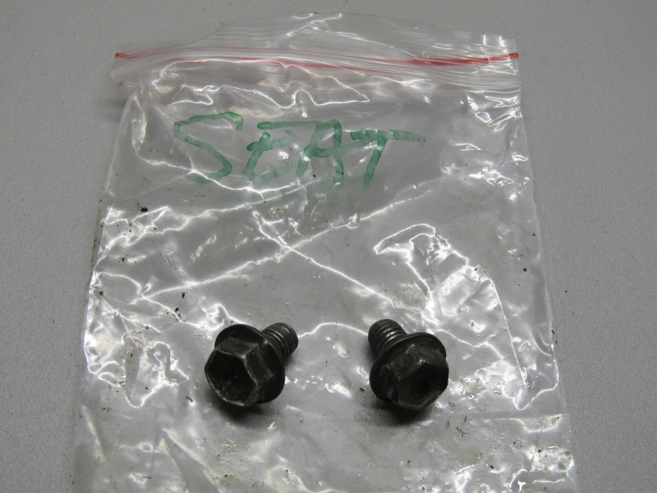 Tornillos de asiento Suzuki DR350SE 1997 1993-1999 90-93 DR250 Foto 1 de 1