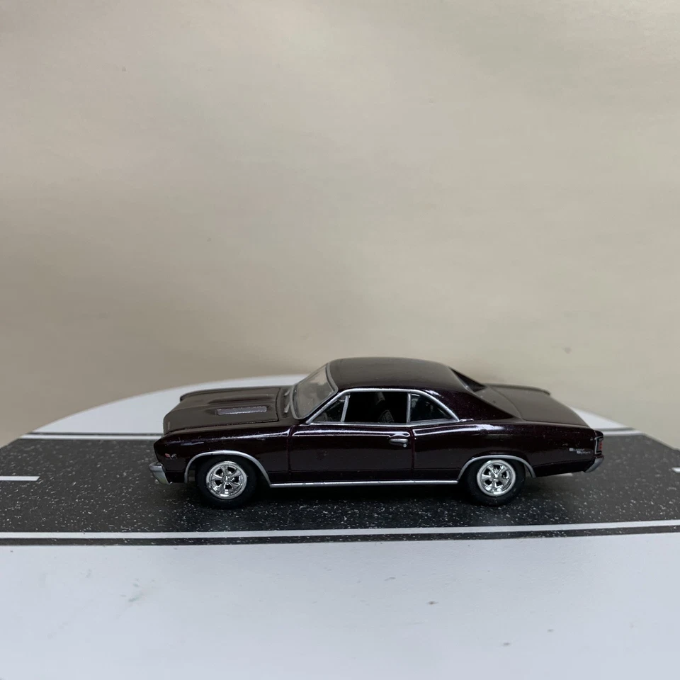 Johnny Lightning High Performance 1967 Chevy Chevelle SS Dark Brown/Burgundy GC - Image 1 of 4