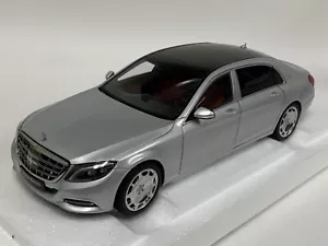1/18 AutoArt Mercedes Benz Maybach Clase S (S600) Plata 76292. R. #113 - Imagen 1 de 8