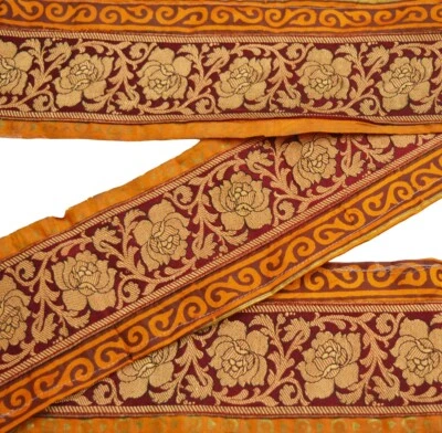Borde de sari granate vintage tejido brocado banarasi costura artesanal reciclado Foto 1 de 4