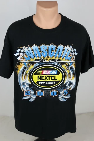 2005 NASCAR Nextel Cup Series Schedule Men's Large Graphic Short Sleeve T Shirt Cover