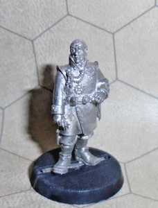 Warhammer 40k Officer of the Fleet, Imperial Guard Advisor Metal OOP - Picture 1 of 2