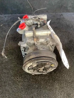 Compresor de aire acondicionado HONDA PRELUDE 97 98 99 00 01 Foto 1 de 4