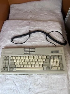 VINTAGE IBM MODEL F MECHANICAL SPRING CLICKY KEYBOARD - Picture 1 of 11