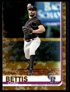 2019 Topps 74 Chad Bettis Colorado Rockies Memorial Day Camo 08/25 - Picture 1 of 2