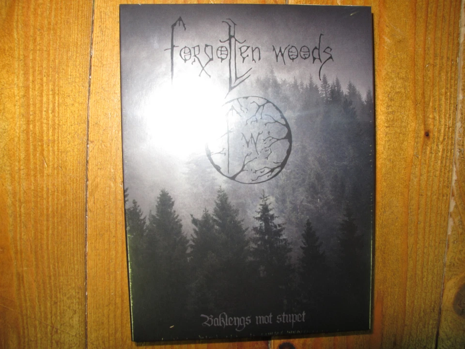 Forgotten Woods - Baklengs Mot Stupet - 3xCD A-5 Digi Box - Bild 1 von 1