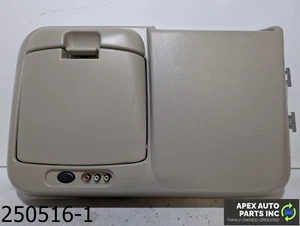 OEM 2000-2006 GMC Yukon 6.0L REAR ROOF MOUNTED SCREEN DVD ENTERTAINMENT SYSTEM - Picture 1 of 9