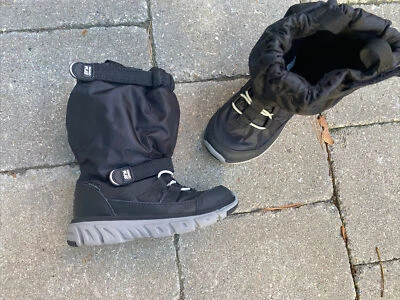 STRIDE RITE Zapatilla Invierno Bota de Nieve Niño Niño Talla 9 9M MED Usada 1 Semana Usada en Excelente Condición Foto 1 de 4