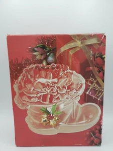 Vintage Mikasa Goodies Server Glass Santa's Boot Shape Holiday Occasion MiKA01 - Picture 1 of 22