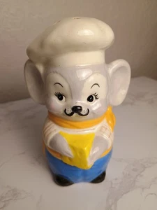ALBERTA Mold Ceramic Mouse Parmesan Shaker Vintage 1977 French Chef With Menu - Picture 1 of 11