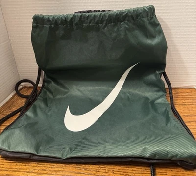 Nike Black & Green Drawstring Back Pack Bag - Image 1 of 4