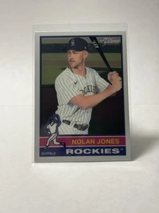 2025 Topps Heritage Nolan Jones #82 Chrome Parallel Colorado Rockies - Imagen 1 de 2