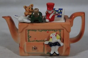 RARE! VINTAGE PAUL CARDEW DESIGN TOY BOX MINI 1 CUP TEAPOT 3 1/2" TALL NEW - Picture 1 of 5