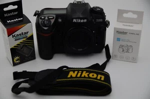 Cuerpo de cámara digital Nikon D200 10,2 MP SLR (contador de obturador 4393) - Imagen 1 de 7