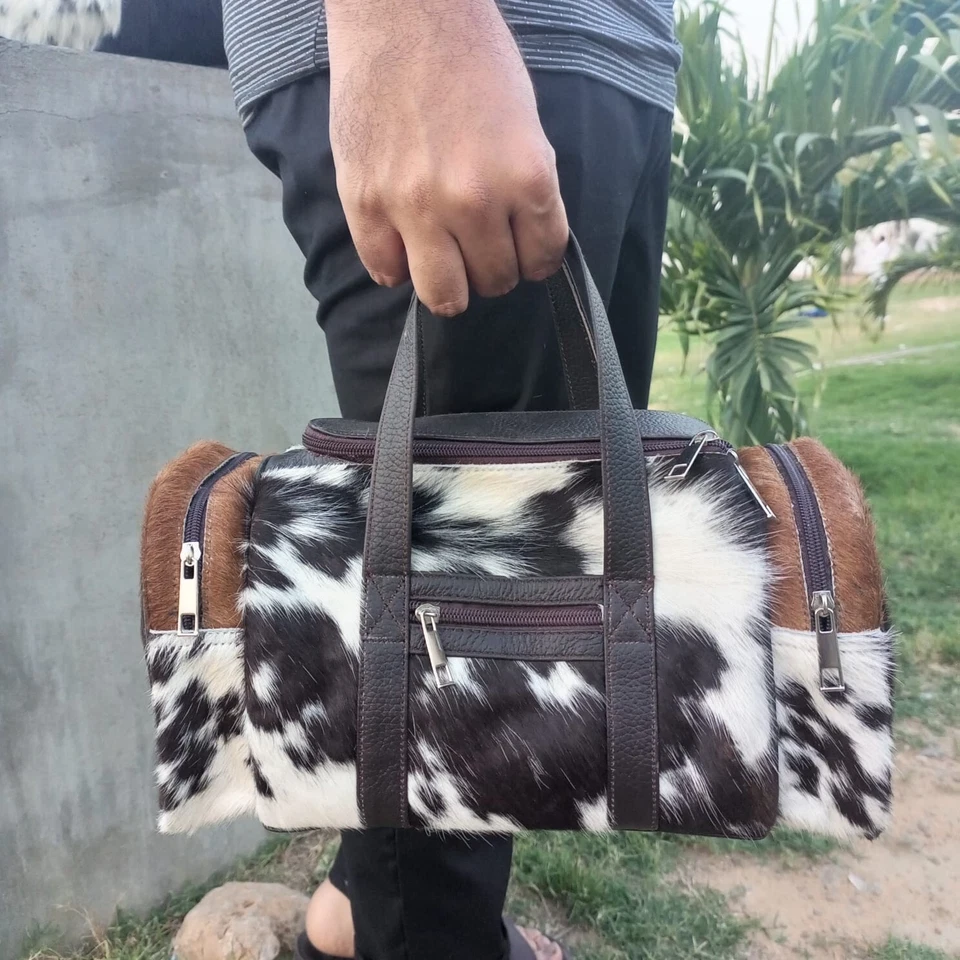 Lindo bolso unisex de equipaje de cuero de vaca pequeño para artículos de tocador/lona Foto 1 de 1
