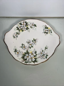 VTG Royal Albert White Dogwood Bone China Tab Handled Cake Plate 10.5" England - Picture 1 of 10
