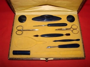 Vintage Art Deco Manicure Set - Nails - Fingers - Hands - Picture 1 of 10
