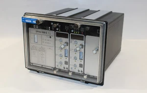ABB SPAU 330 C1 Voltage Protection Relay - Picture 1 of 4