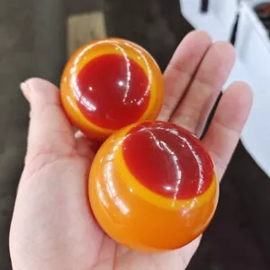 2 Stck. Zertifiziert Selten 50 mm Natürliche Mexiko Blut Bernstein Kugel Reiki Heilkugel *** - Bild 1 von 8