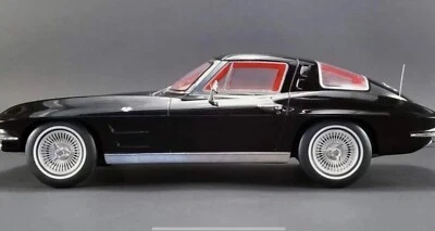 CORVETTE CHEVROLET C2 STINGRAY BLACK  1963 GT SPIRIT USA EXCLUSIVE   1/12 #US010 - Image 1 of 4